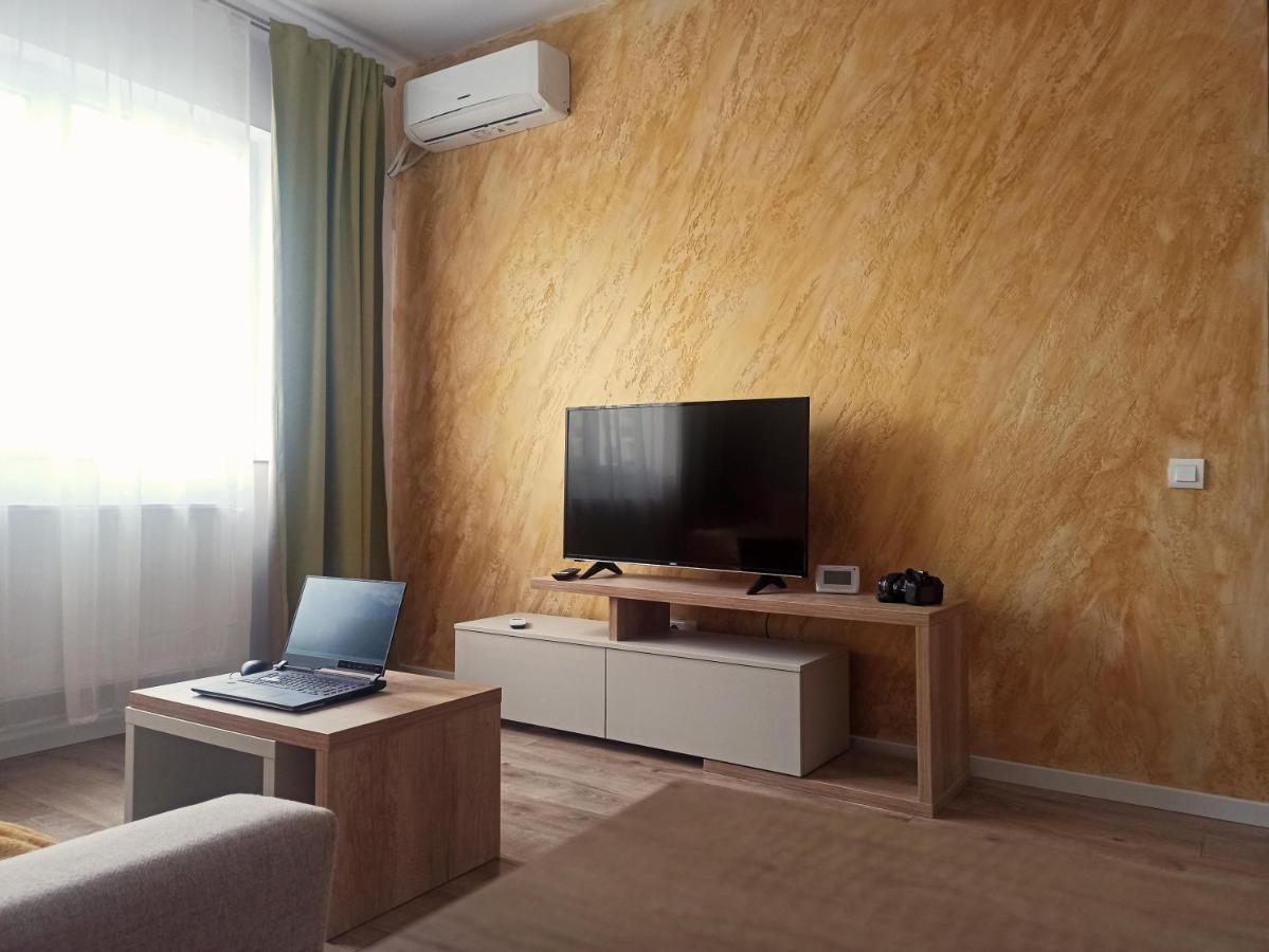Stylish, Modern 2 Rooms Flat With City View, Near Presidential Palace بوخارست المظهر الخارجي الصورة